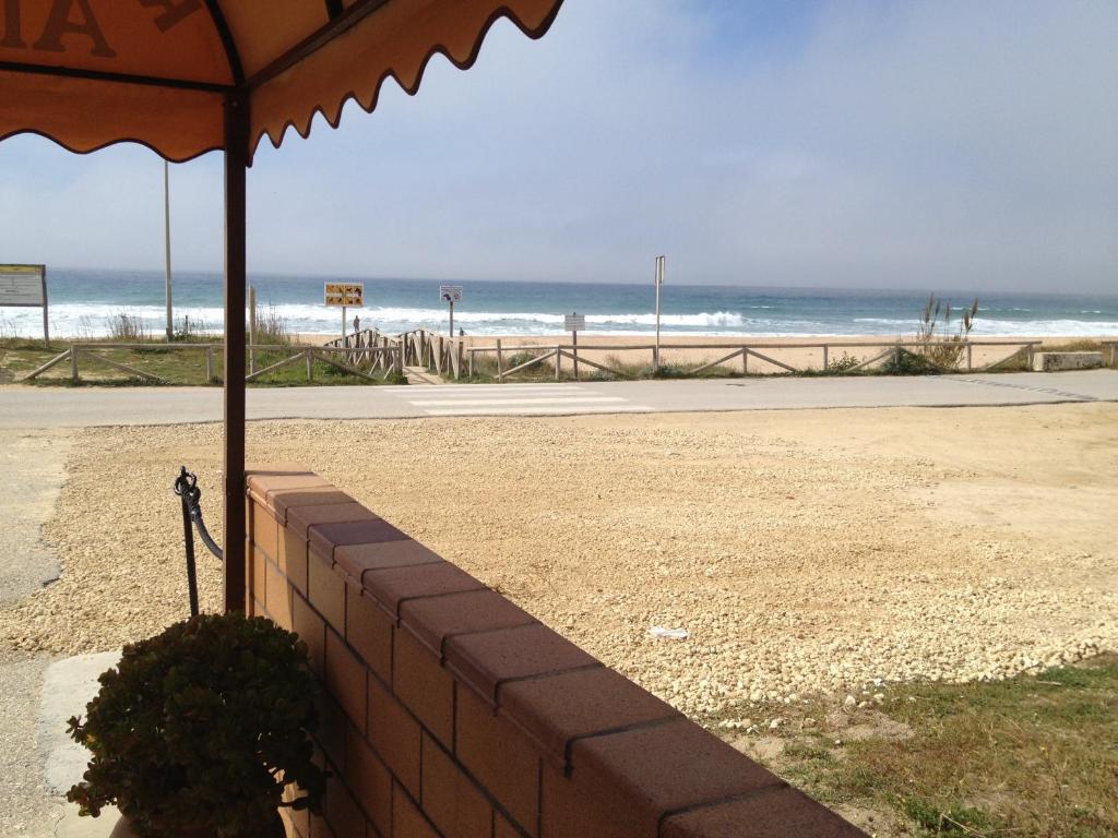 Hostal El Alferez Vejer de la Frontera Luaran gambar
