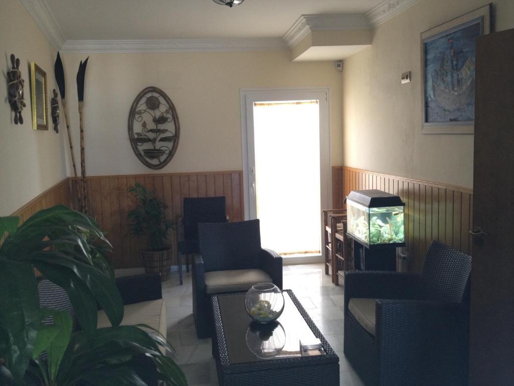 Hostal El Alferez Vejer de la Frontera Luaran gambar