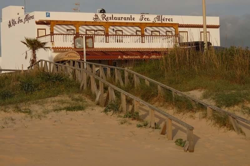 Hostal El Alferez Vejer de la Frontera Luaran gambar