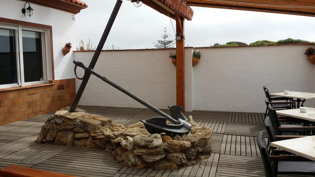 Hostal El Alferez Vejer de la Frontera Luaran gambar