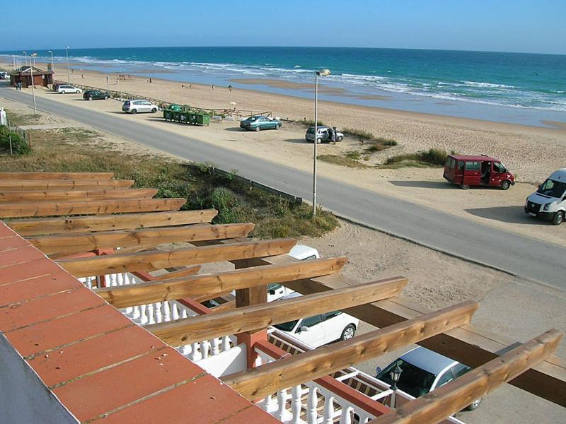 Hostal El Alferez Vejer de la Frontera Luaran gambar